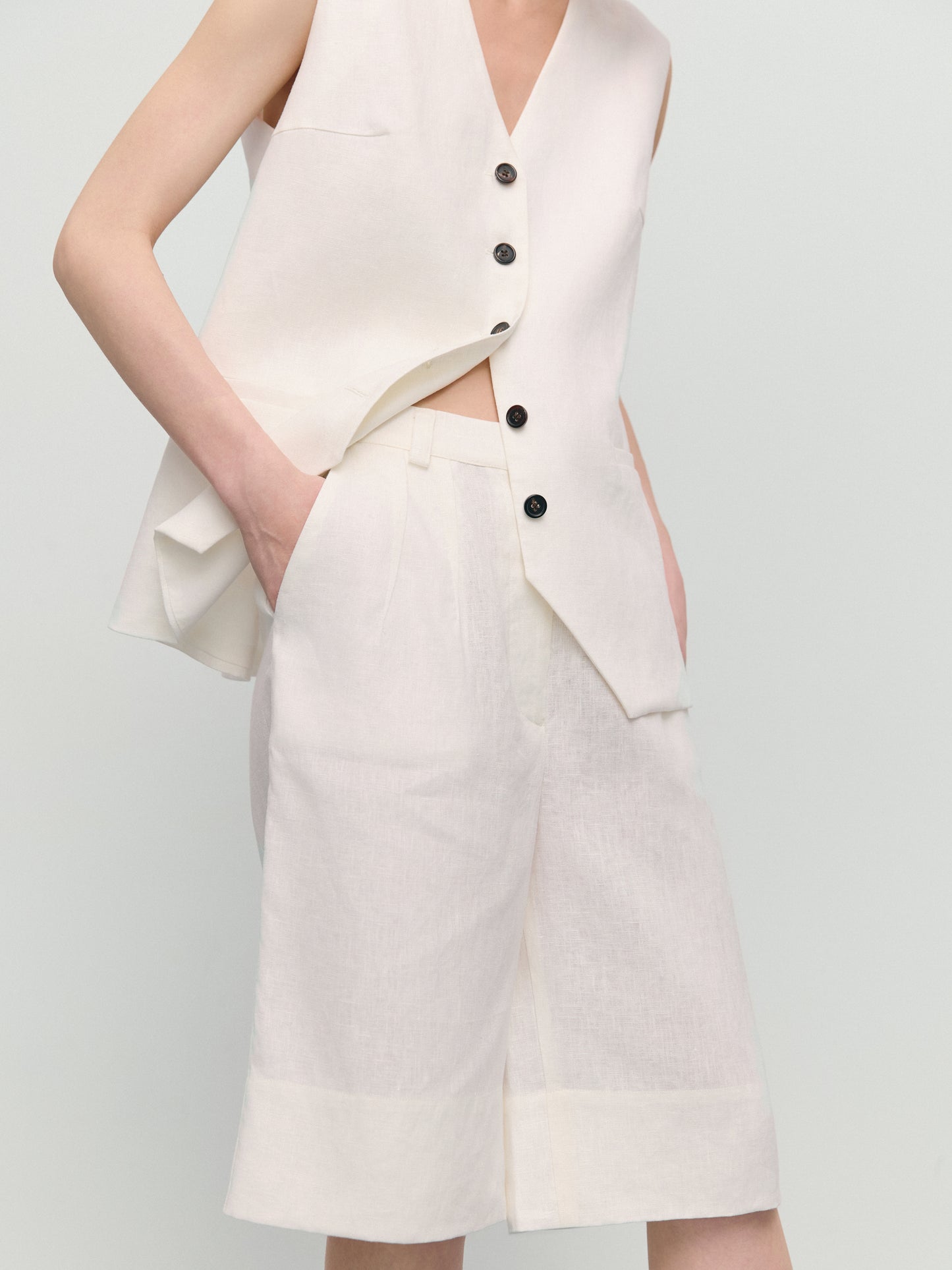 Elegant bermuda shorts